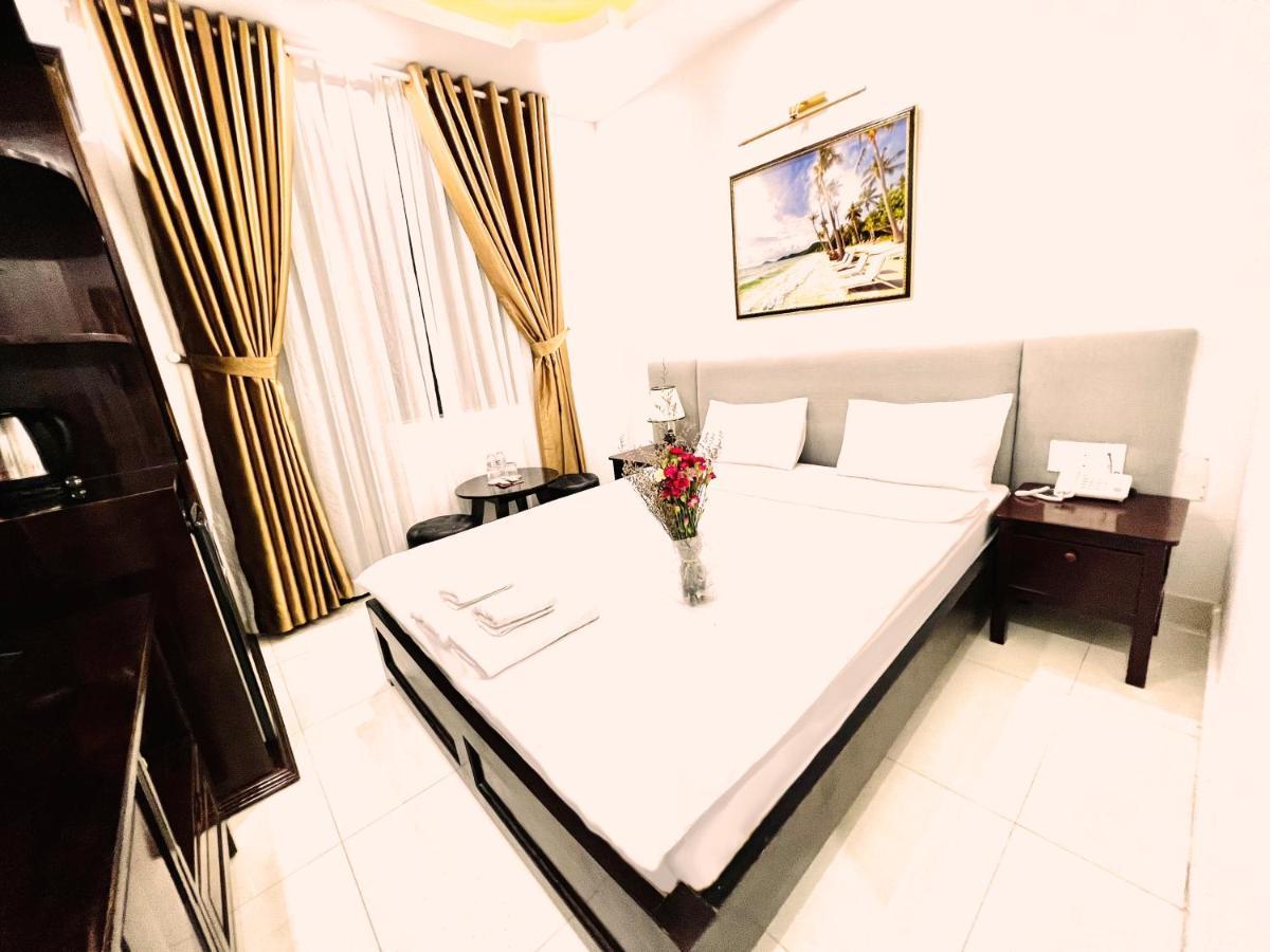 Duong Dong Hotel Esterno foto